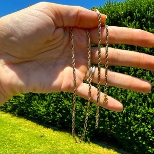 14k gold 12.72g necklace